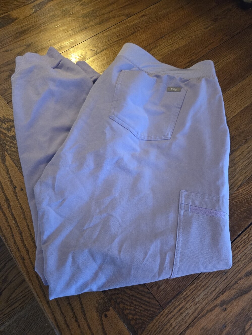 Figs  Lavender Jogger Scrub Pants
